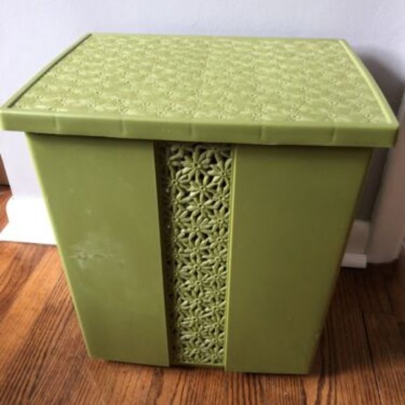 Vintage Other - VTG Avocado Green Clothes HAMPER LAUNDRY BASKET Daisies Mid Century Hard Plastic